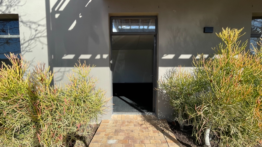 To Let Commercial Property for Rent in Techno Park Western Cape